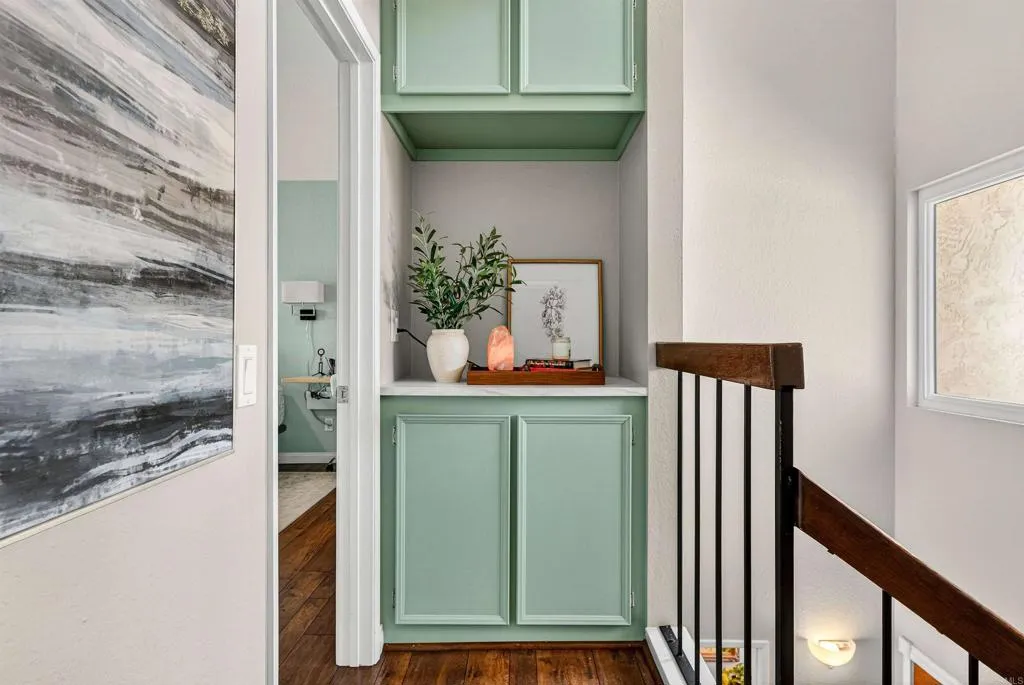 https://cdn.realtyfeed.com/cdn/127/306718160/ab1e6ffa3a5b5dc03eabf71c921cbab6.webp