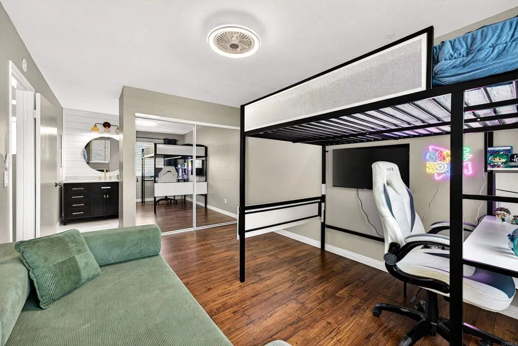 https://cdn.realtyfeed.com/cdn/127/306718160/de94ce0378e50b34532653a2b4140da3.webp