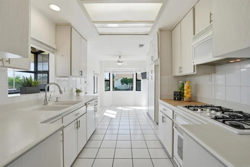 https://cdn.realtyfeed.com/cdn/127/306718171/7dcd26d3b7b92326b1998816d0f8688f.webp