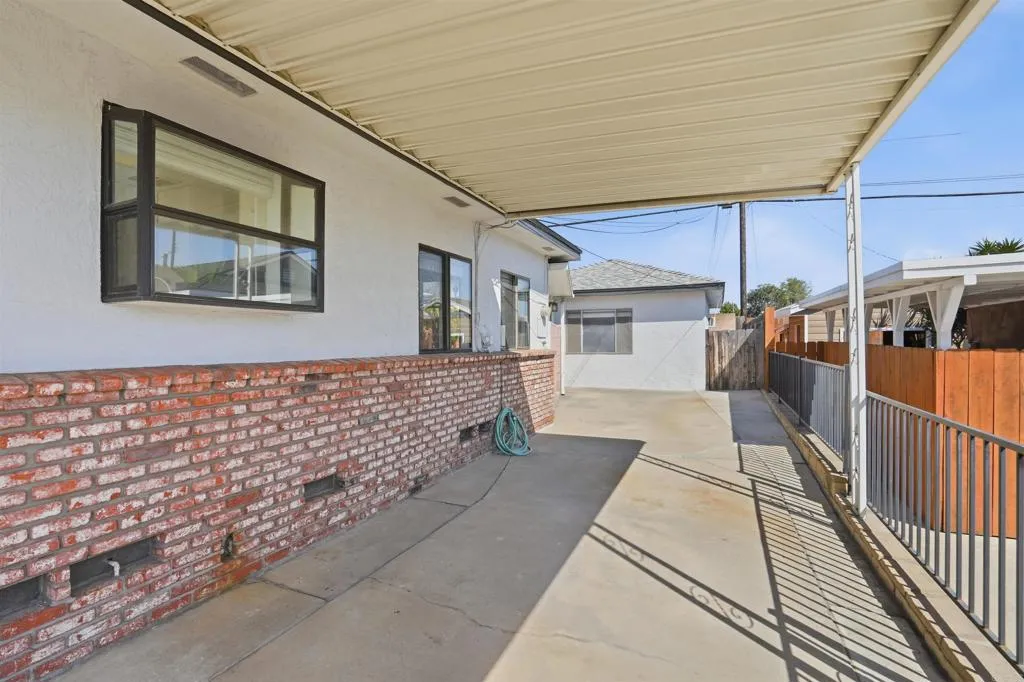 https://cdn.realtyfeed.com/cdn/127/306718171/9a49c8aaebfc8500e8ba99fbfccc9e17.webp