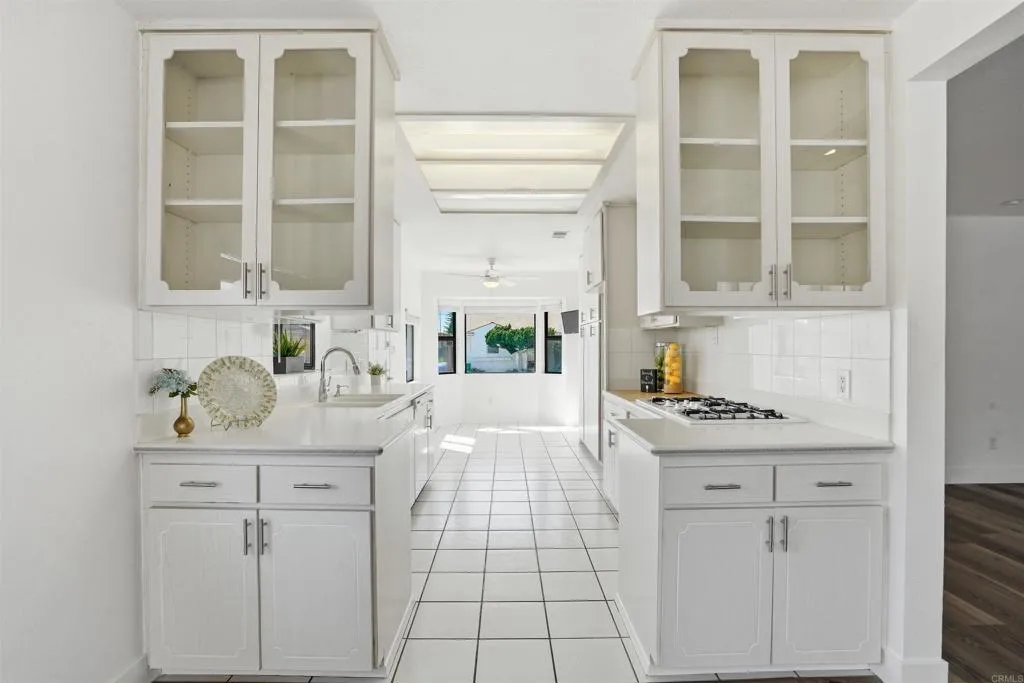 https://cdn.realtyfeed.com/cdn/127/306718171/9f389636a54edd0872aae02f5604a917.webp