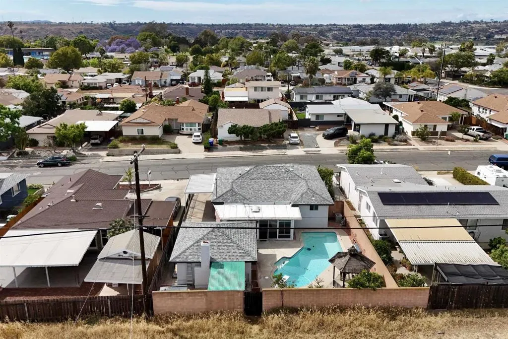 https://cdn.realtyfeed.com/cdn/127/306718171/a5bf9c733452aa0f3b525c931a8205b8.webp