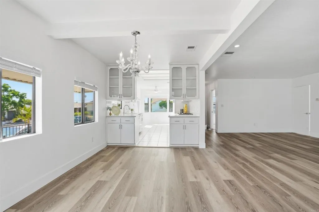 https://cdn.realtyfeed.com/cdn/127/306718171/ffc81c61ece4f51ba8a8cb37f73b487e.webp