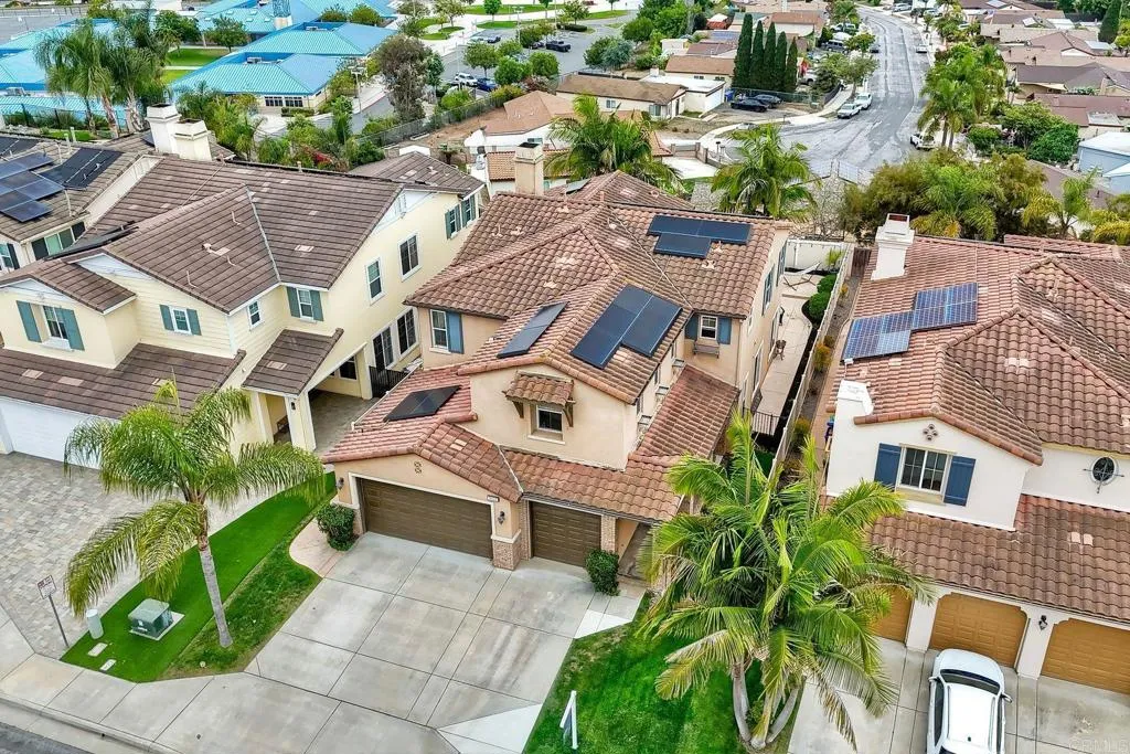 https://cdn.realtyfeed.com/cdn/127/306718208/8c345b707d6c154015e0e9ff1de64664.webp
