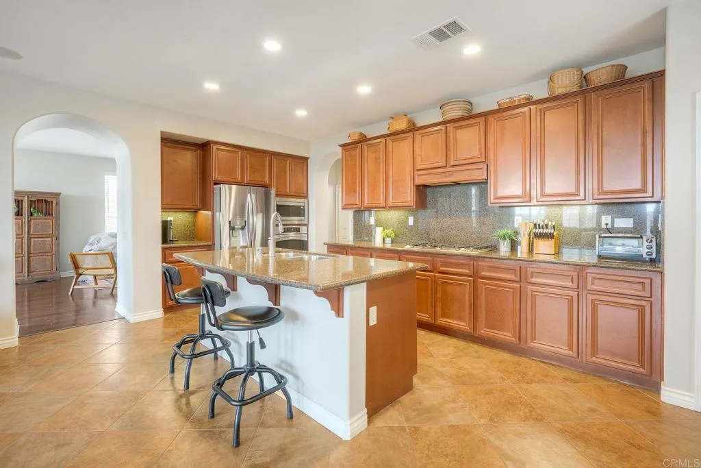 https://cdn.realtyfeed.com/cdn/127/306718208/da413bb225a4b702a20e22bc5299f66c.webp