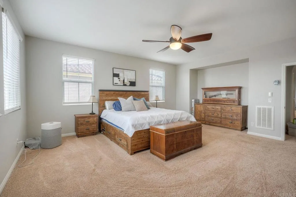 https://cdn.realtyfeed.com/cdn/127/306718208/ec6a746aa09920bf3005e75ff7b95119.webp