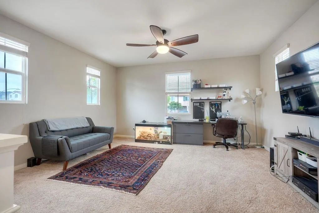 https://cdn.realtyfeed.com/cdn/127/306718208/feee375eb49957e49d81913d222d1047.webp