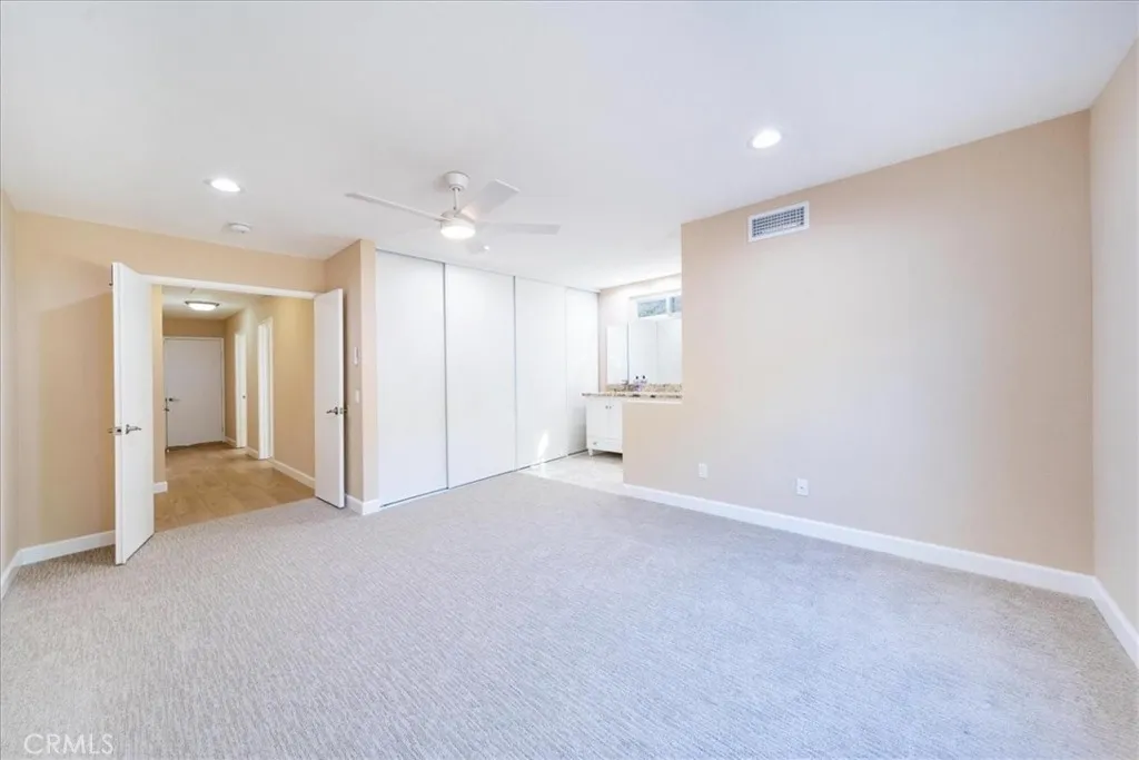 https://cdn.realtyfeed.com/cdn/127/306718253/029d593d81c57863ecba047b143f6181.webp