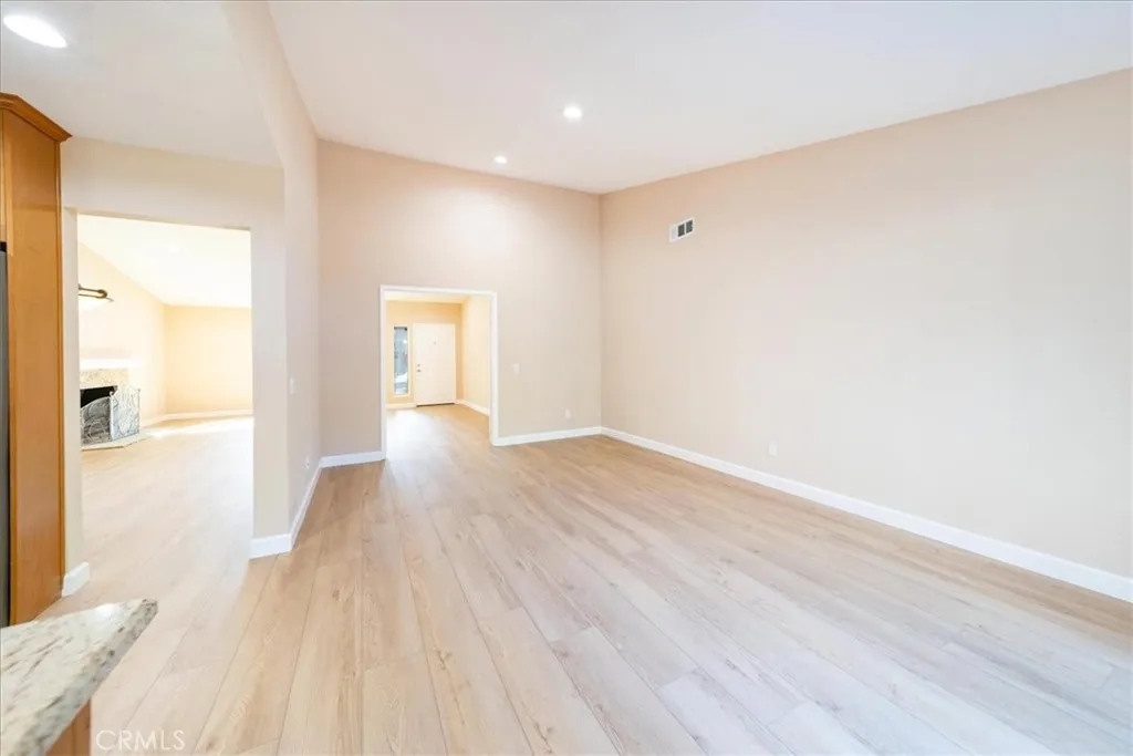 https://cdn.realtyfeed.com/cdn/127/306718253/578395b10dc0b3737867d47c243d161e.webp