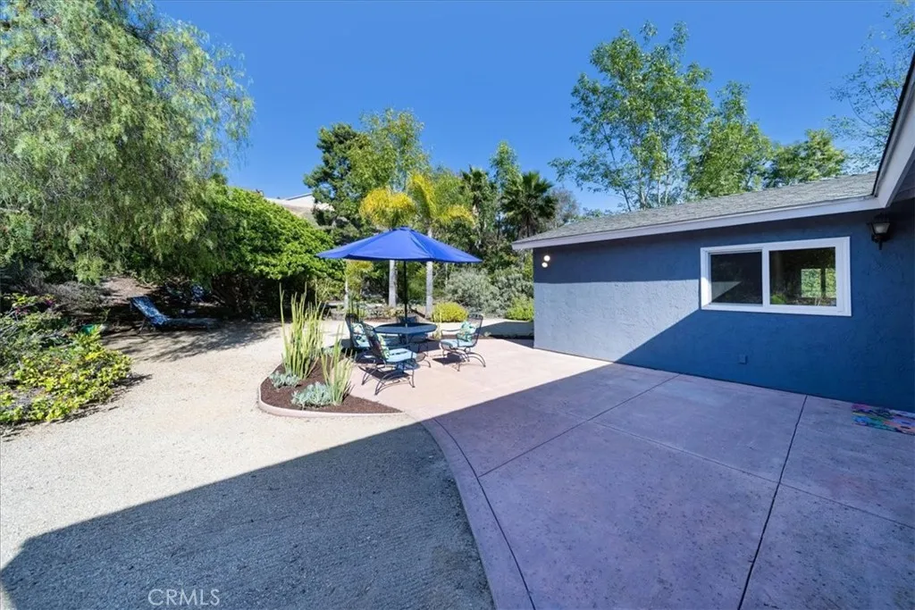 https://cdn.realtyfeed.com/cdn/127/306718253/5f1023f4ac00ce0a01b6efeeb3c4d7ad.webp