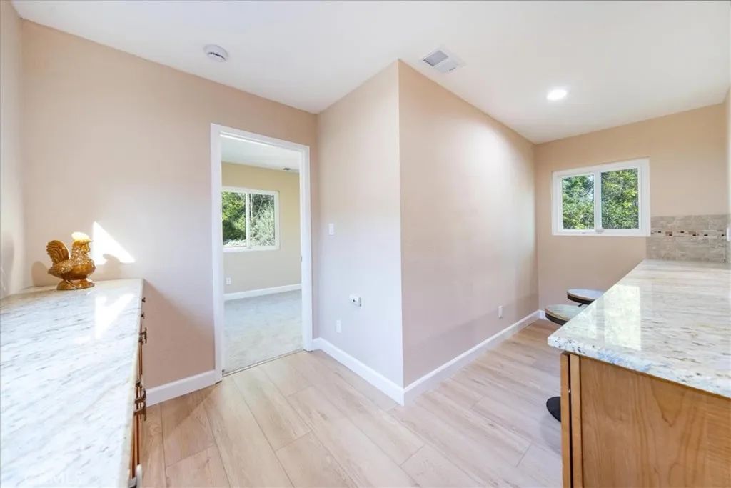 https://cdn.realtyfeed.com/cdn/127/306718253/666cc273fd37f79d1f983dd4ef7820f1.webp