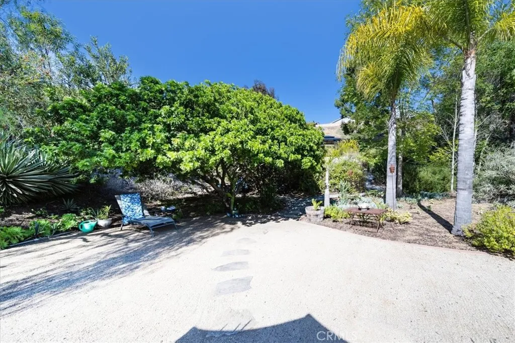 https://cdn.realtyfeed.com/cdn/127/306718253/8cf76b1b5423a1e85ffc16abdb7de462.webp
