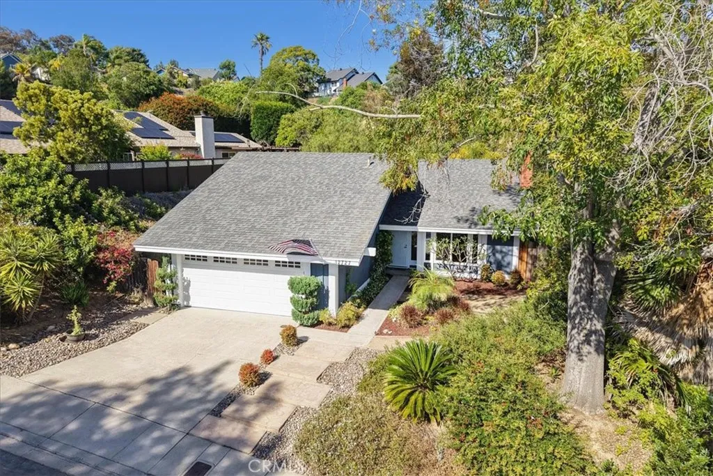 https://cdn.realtyfeed.com/cdn/127/306718253/baca0cb9c7bb351bb2785d206052e5c3.webp