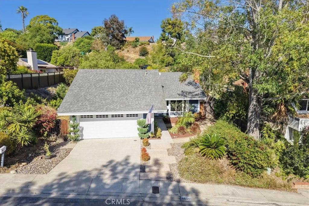 https://cdn.realtyfeed.com/cdn/127/306718253/cd718ce68397c0caee8a2152350ae43a.webp