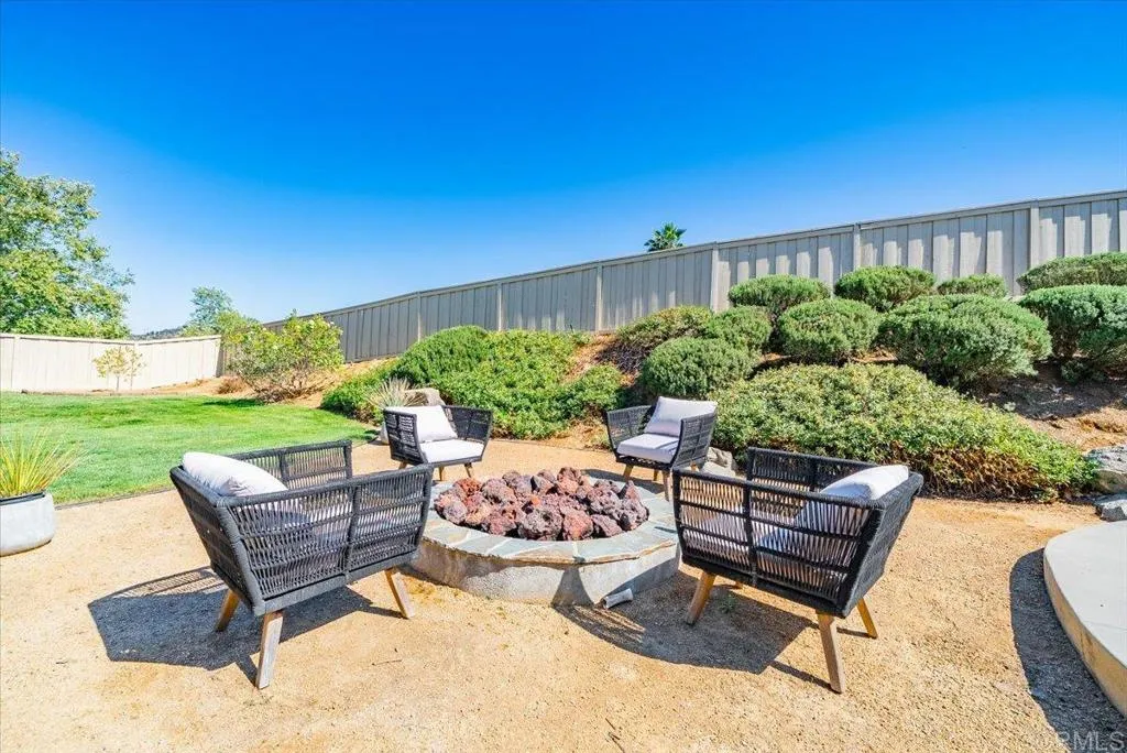https://cdn.realtyfeed.com/cdn/127/306718308/4991704da9b9d74c4c5a8bc547176fe6.webp