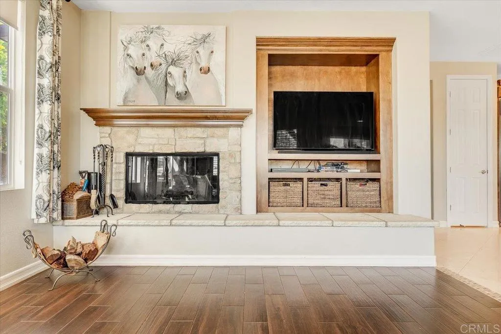 https://cdn.realtyfeed.com/cdn/127/306718308/5cdde3ea23e2154db4e056255e206344.webp
