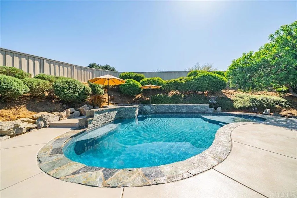 https://cdn.realtyfeed.com/cdn/127/306718308/66f14e5082149ea2dca5a9b5cdd74982.webp