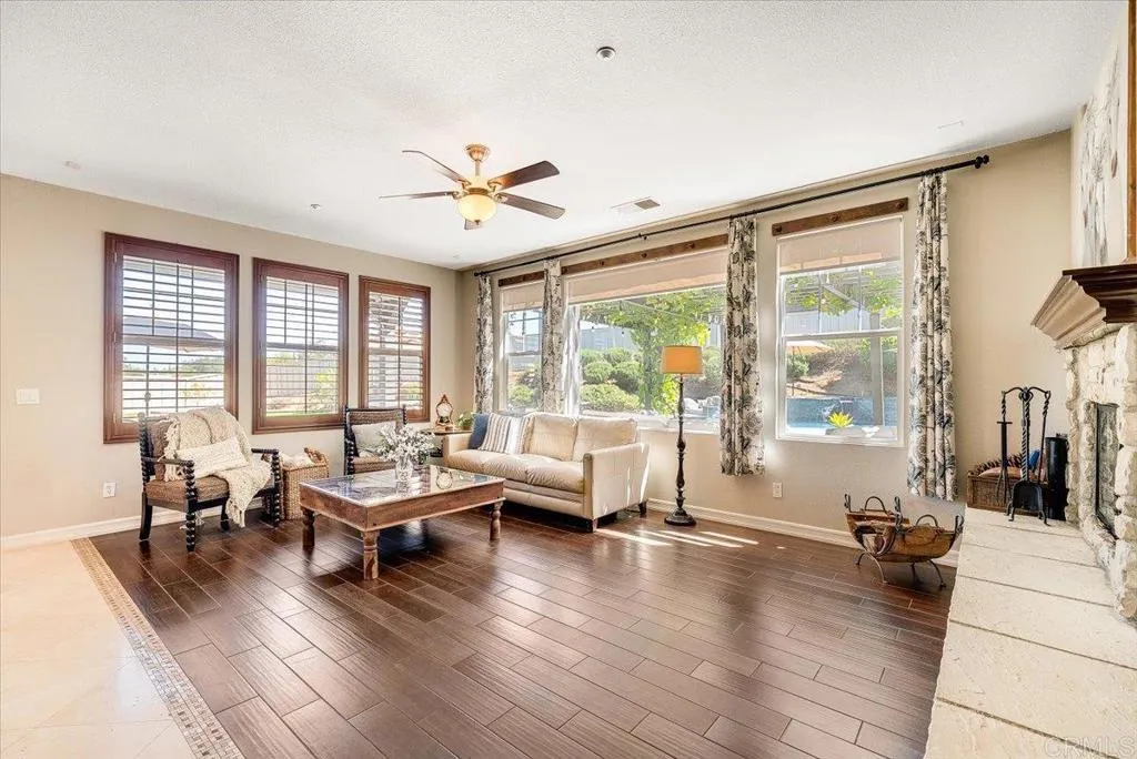 https://cdn.realtyfeed.com/cdn/127/306718308/8036fc40645d3a4fb1f2cde5db9051c7.webp