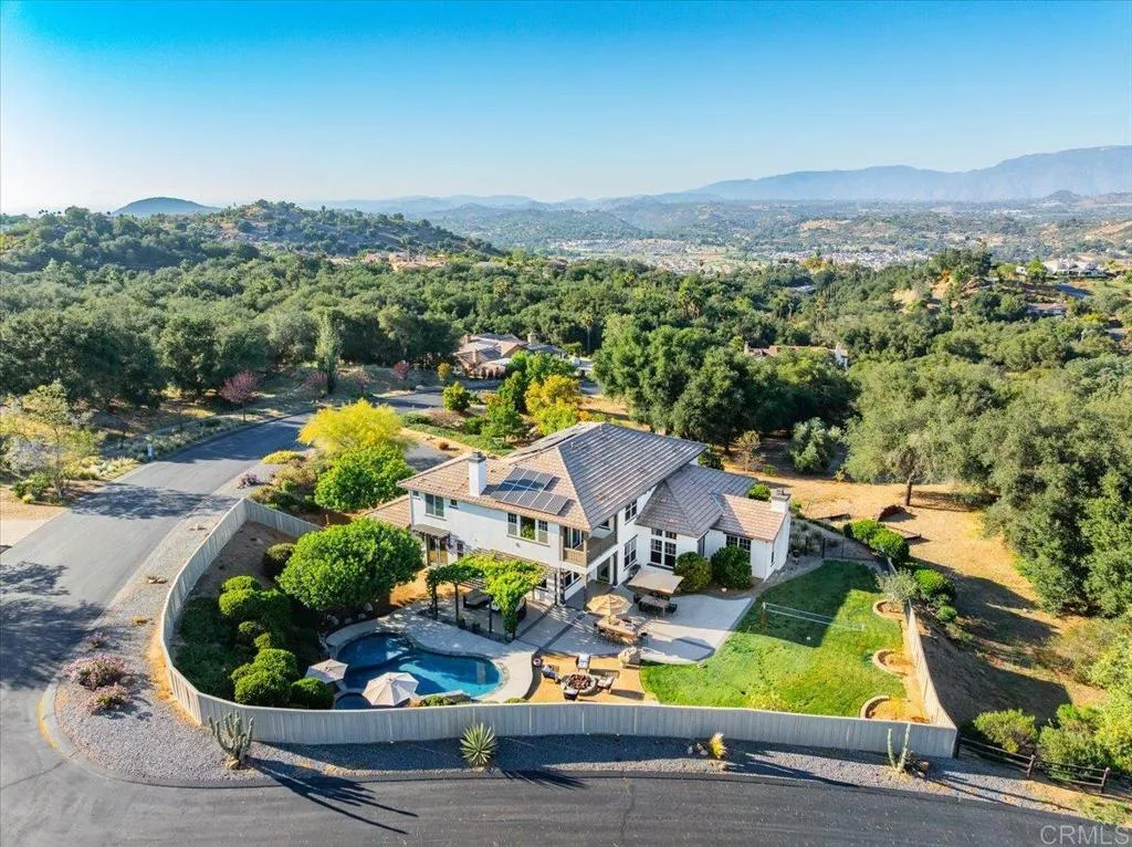 https://cdn.realtyfeed.com/cdn/127/306718308/a3d476e2532a1a3a21fd92bdf01908a7.webp