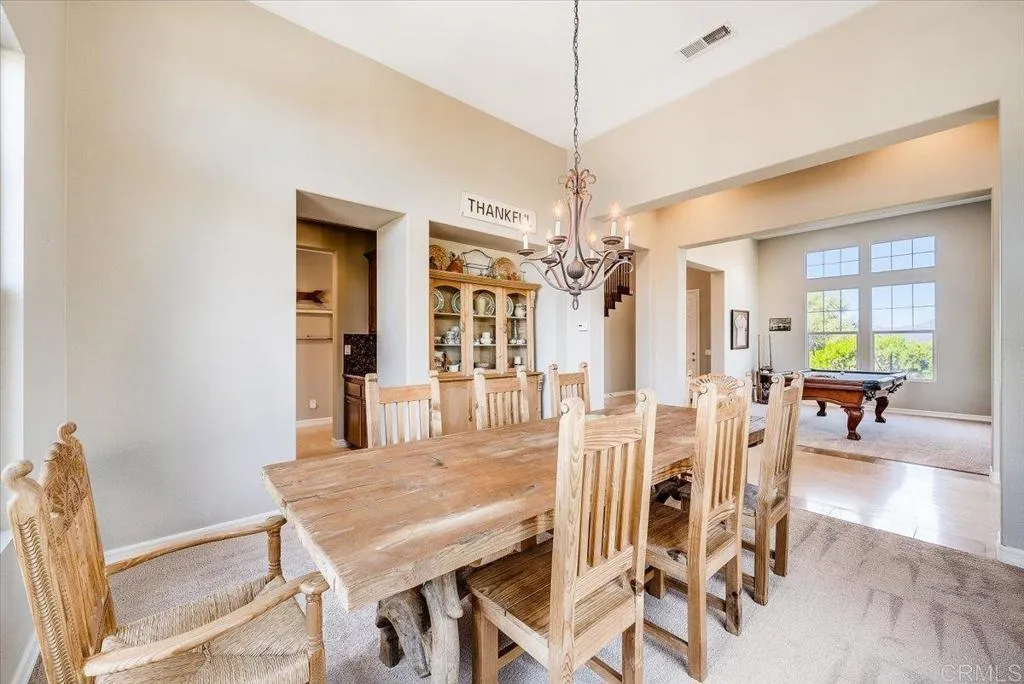 https://cdn.realtyfeed.com/cdn/127/306718308/e1f722060334f92cfad8916a5916f013.webp