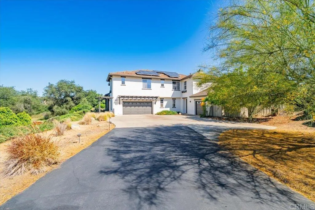 https://cdn.realtyfeed.com/cdn/127/306718308/f14c3867a9b7af2e4f0066e0685da9ea.webp