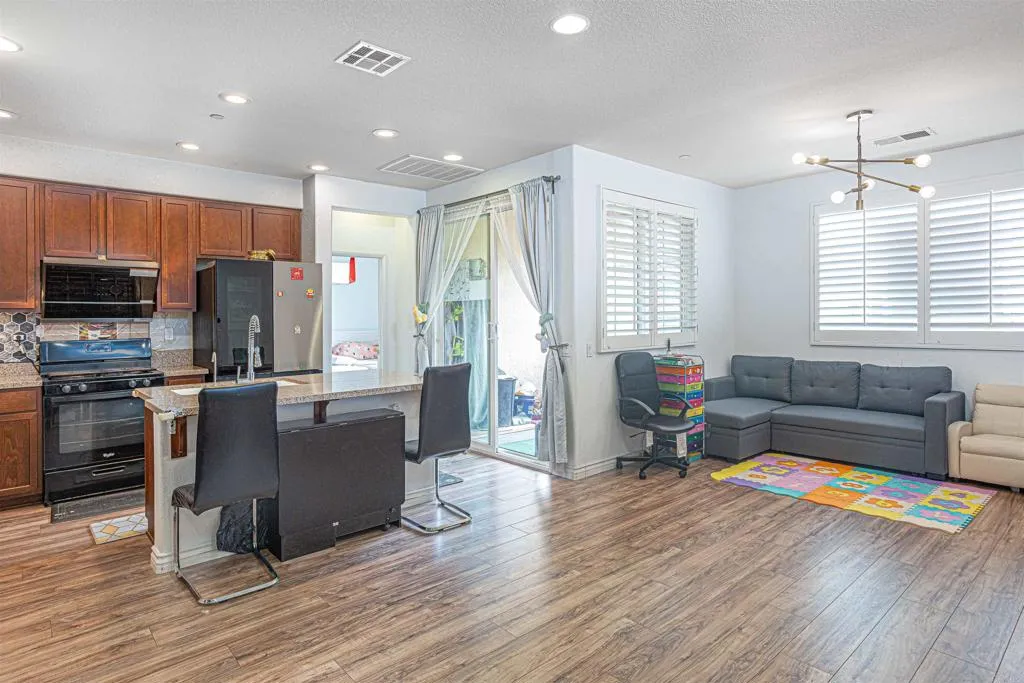 Photo #6: PTP2603692 Listing: Photo #6