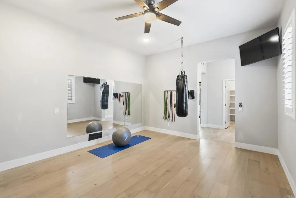 https://cdn.realtyfeed.com/cdn/127/306718375/2ffb0cd55f85a4315521fbff22f2ebb3.webp
