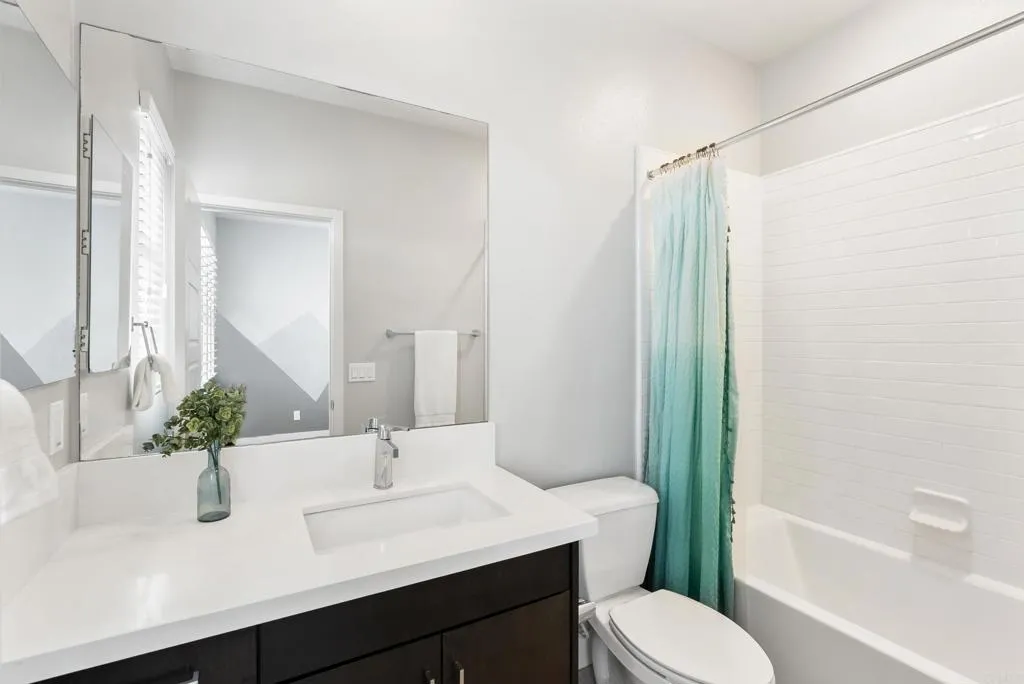 https://cdn.realtyfeed.com/cdn/127/306718375/4f8f9275b464c98752584f6b1359f18d.webp