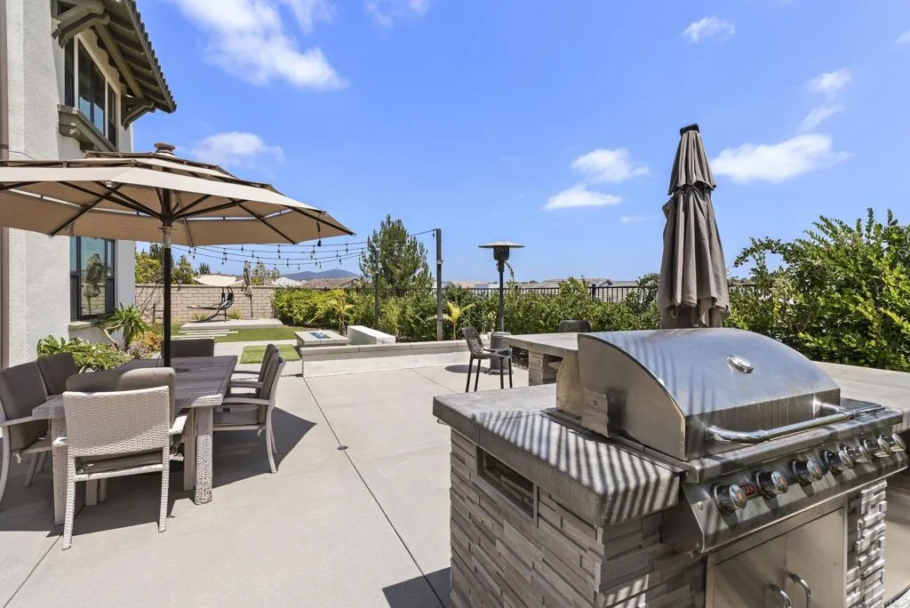 https://cdn.realtyfeed.com/cdn/127/306718375/6ef4da8cfbb2e942e71fe67eaf9907b3.webp