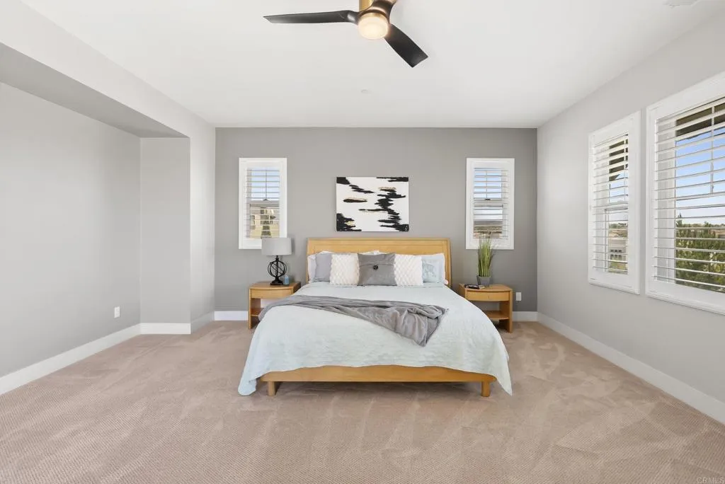 https://cdn.realtyfeed.com/cdn/127/306718375/c5b7b76d1f1edfb26c8d9a9eec6f28c7.webp