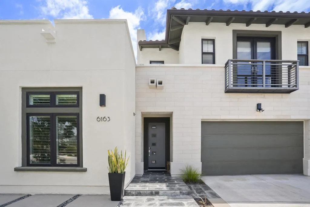 https://cdn.realtyfeed.com/cdn/127/306718375/c6b27a317dca0db982ceb0616570eb41.webp