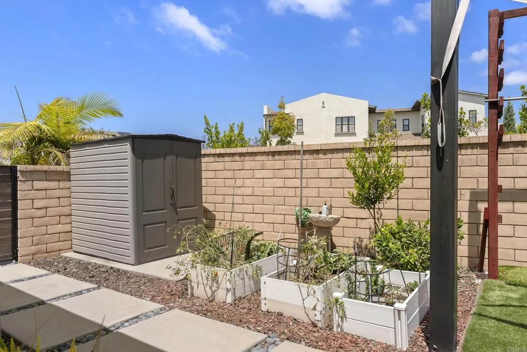 https://cdn.realtyfeed.com/cdn/127/306718375/d37acf660665a42c346d484189be1b95.webp