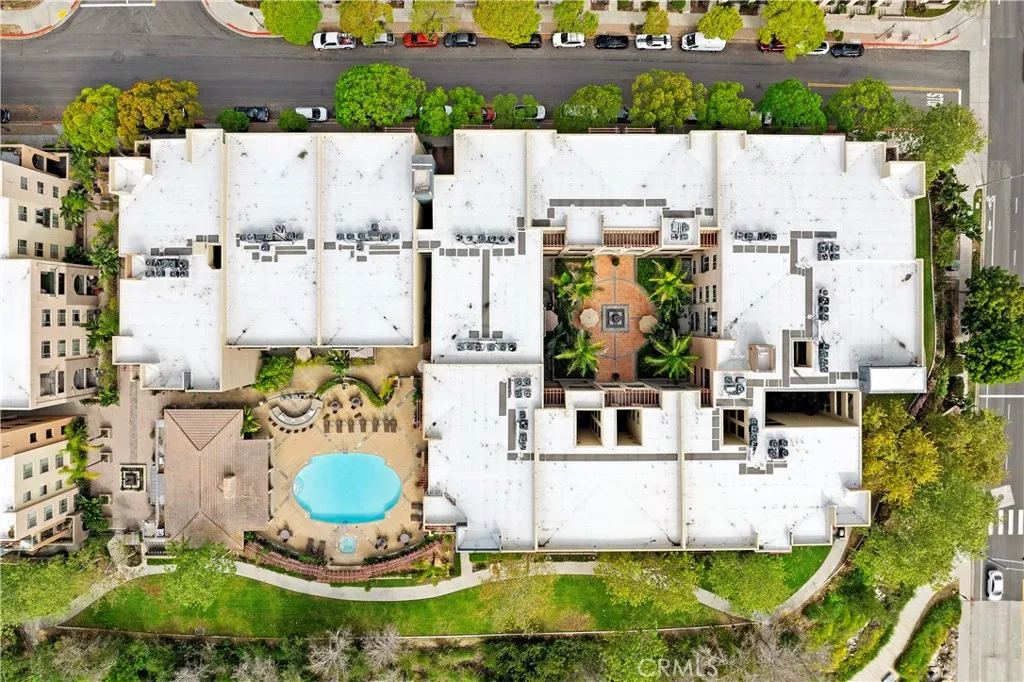 https://cdn.realtyfeed.com/cdn/127/306718391/0ef9032c1273dd808edc27aa48f69bbf.webp