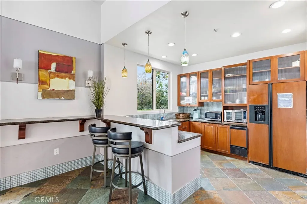 https://cdn.realtyfeed.com/cdn/127/306718391/b4f1db317386cf7bdf913ebb1f6af6da.webp