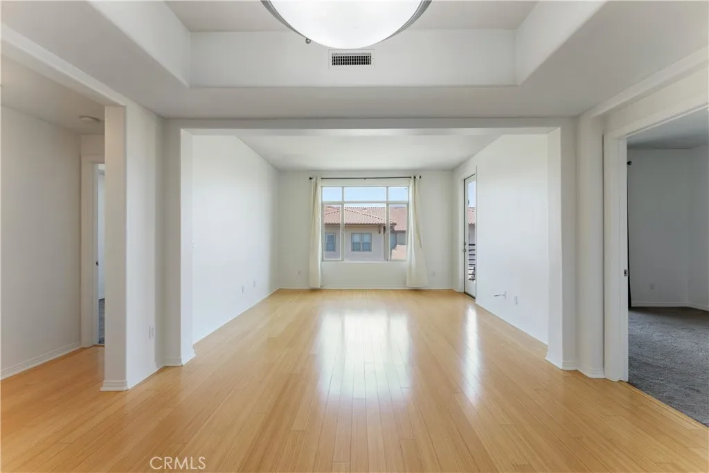 https://cdn.realtyfeed.com/cdn/127/306718391/d4685d761378709fd850050a367dbb9a.webp