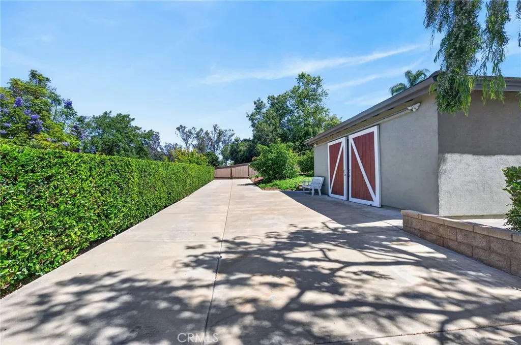 https://cdn.realtyfeed.com/cdn/127/306718408/29b19cac88cc19975c9a12200ee6d951.webp