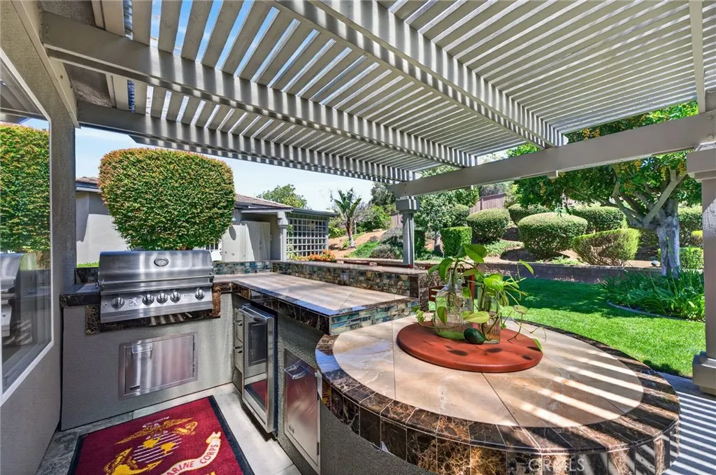 https://cdn.realtyfeed.com/cdn/127/306718408/2f7c85a514017731ddf05dc52b82f42d.webp