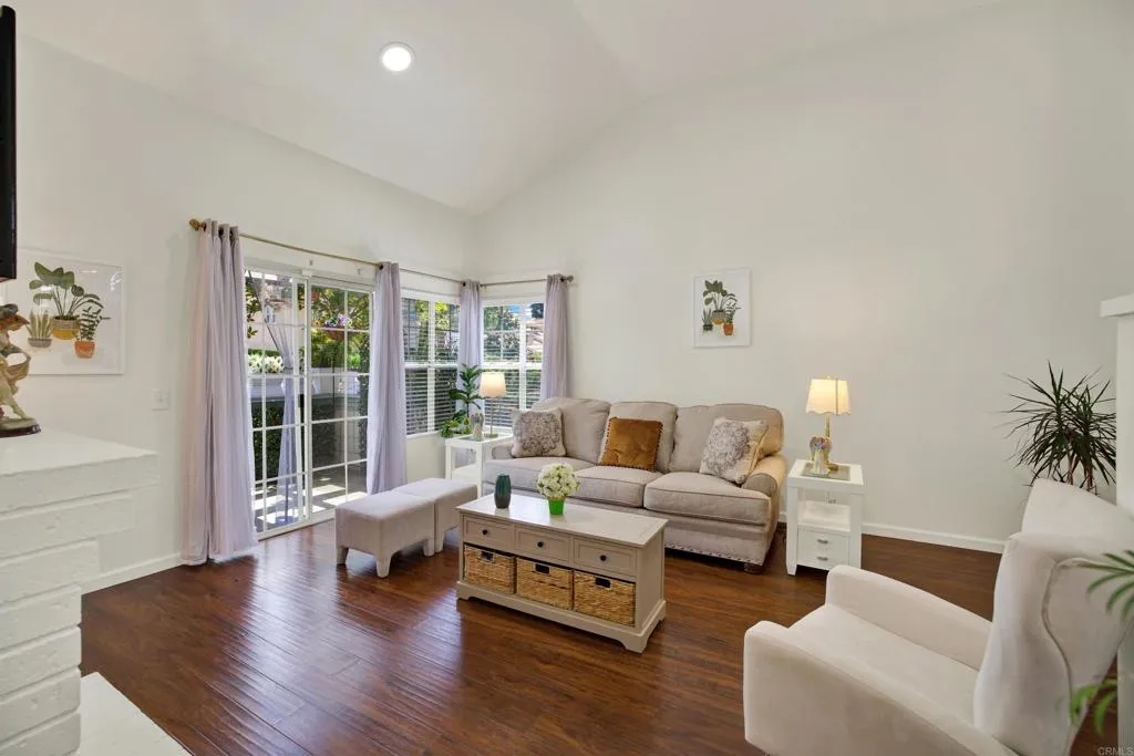 https://cdn.realtyfeed.com/cdn/127/306718433/5567ef7e1fbb9d68ca073f1137b632ea.webp