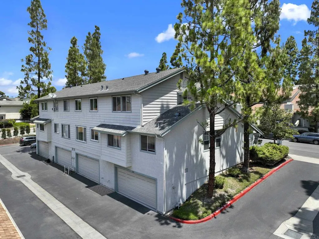 https://cdn.realtyfeed.com/cdn/127/306718433/d9fe153f6b1c9bedcfe06e8595c7e138.webp