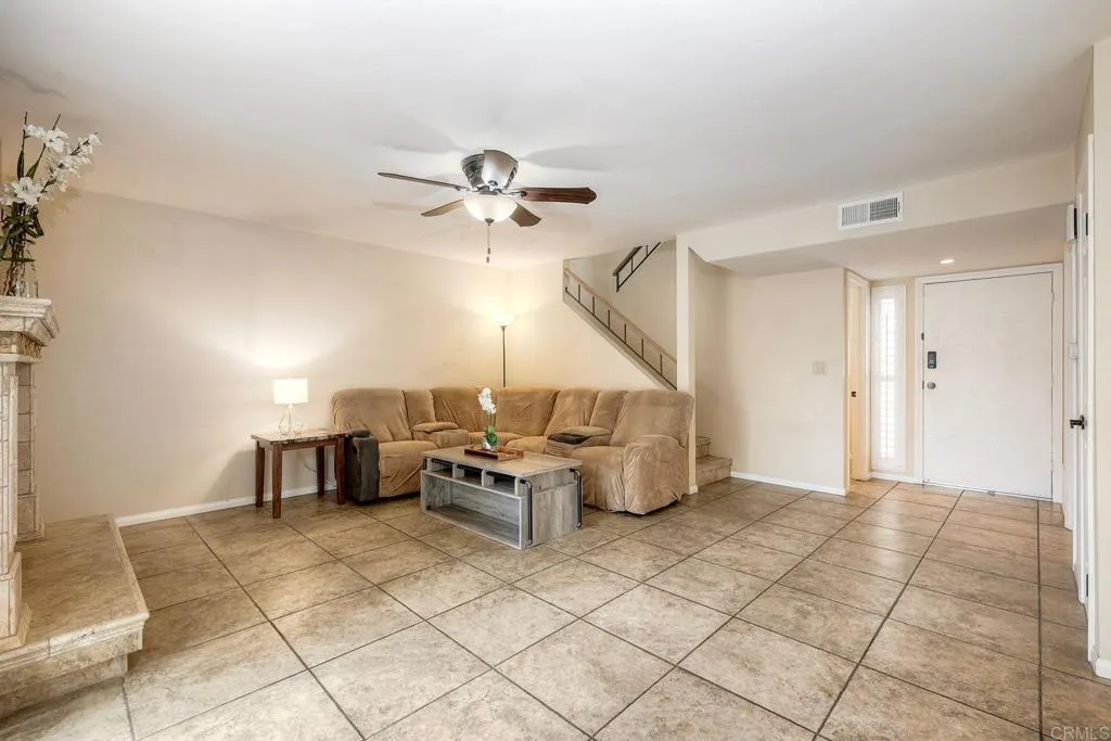 https://cdn.realtyfeed.com/cdn/127/306718468/58badb9c06aaf6dda525b88c2ac46f45.webp