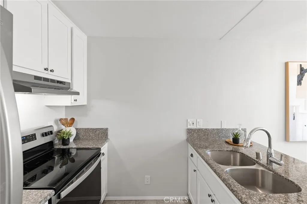 Photo #9: OC26104067 Listing: Photo #9