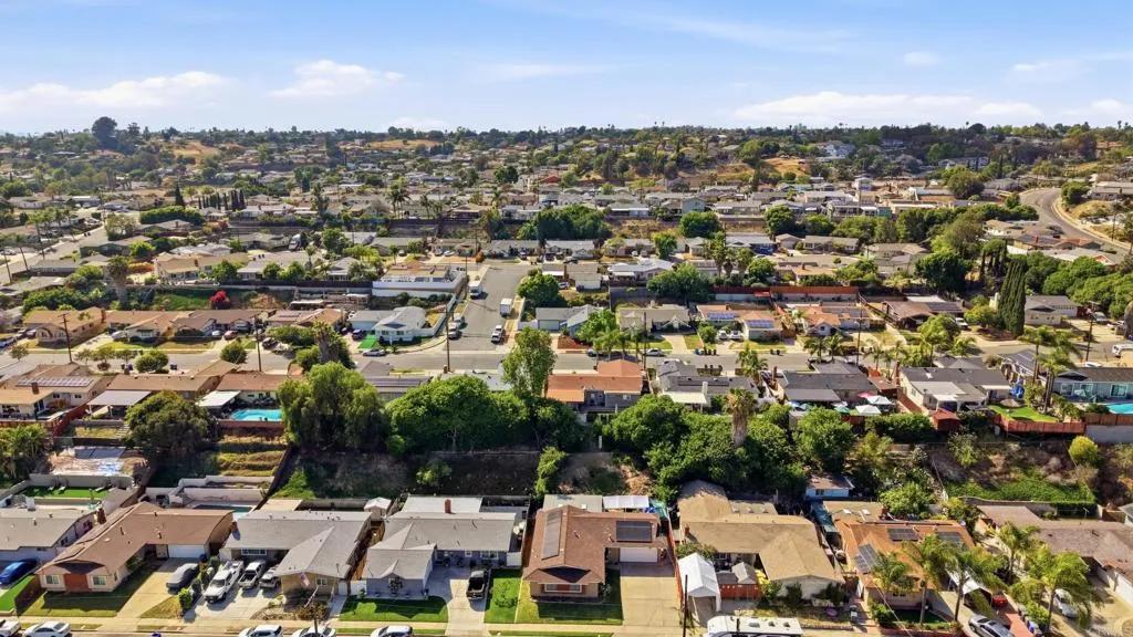 https://cdn.realtyfeed.com/cdn/127/306718530/0c6c56462765fa3c022d37e9041610b8.webp