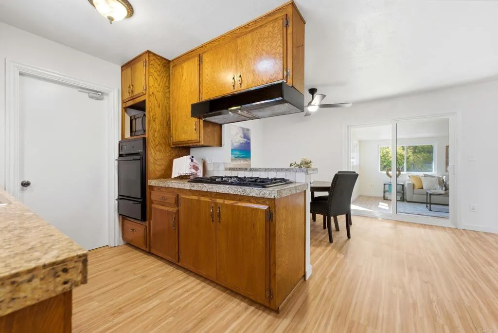 https://cdn.realtyfeed.com/cdn/127/306718530/330323a741c3fded395dc301ebf07676.webp