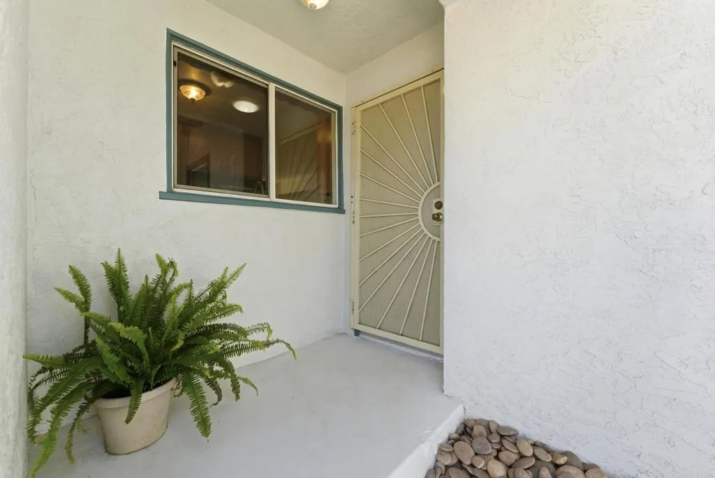 https://cdn.realtyfeed.com/cdn/127/306718530/44d57e043379271aced68867434d4d9a.webp