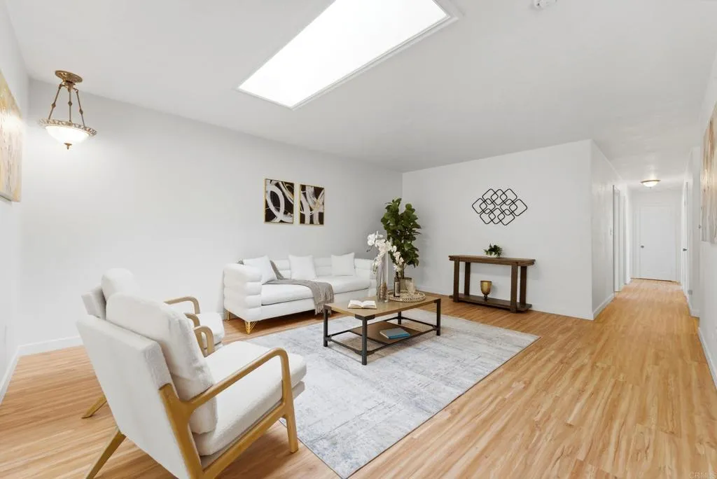 https://cdn.realtyfeed.com/cdn/127/306718530/a995c04f2a539c4acda5fedfb2d121c5.webp