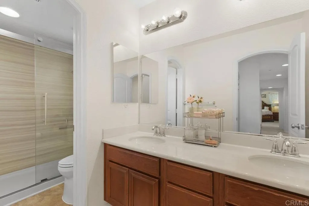 https://cdn.realtyfeed.com/cdn/127/306718535/13bffa8f4f90e7e69b6003e0f3156c84.webp
