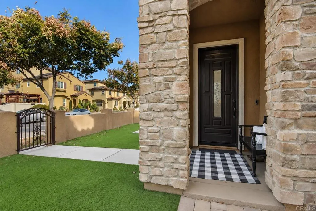 https://cdn.realtyfeed.com/cdn/127/306718535/9b74c3573ce224bcb4a2772f086c9ec7.webp