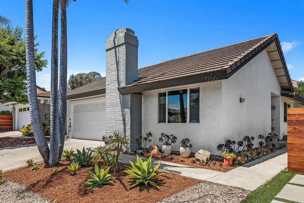 https://cdn.realtyfeed.com/cdn/127/306718555/81d73ba79cc3115b677aafd88a43652e.webp
