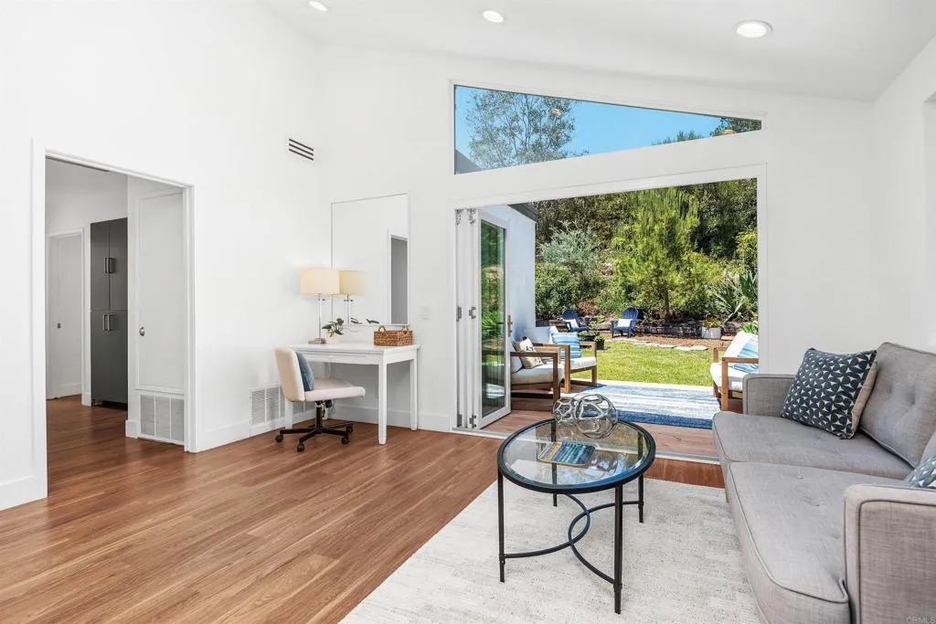 https://cdn.realtyfeed.com/cdn/127/306718555/94acc293a007fb4419c2375385574c83.webp