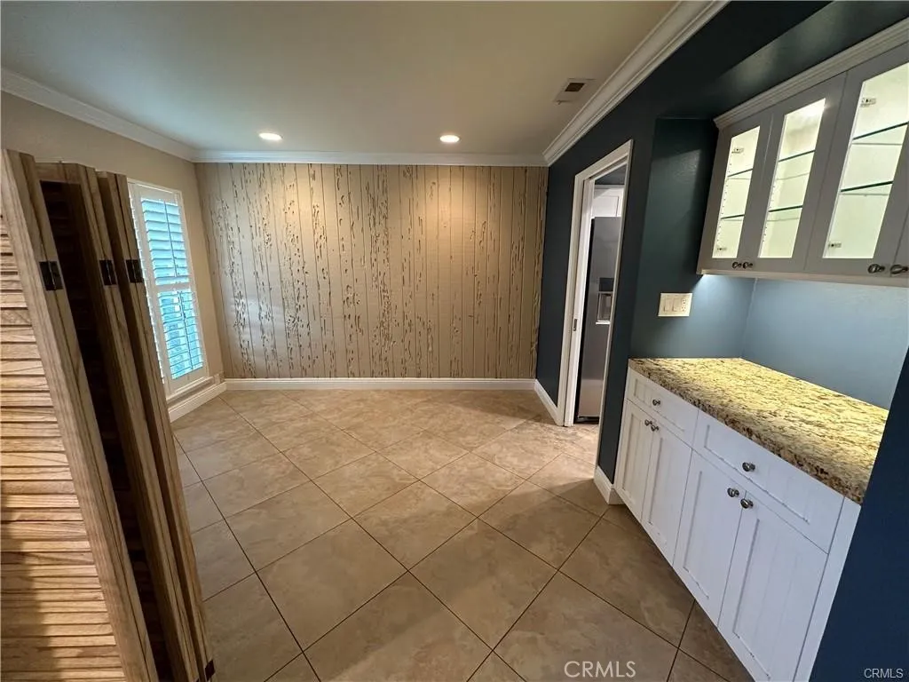 9742 Villa Pacific, Huntington Beach, CA 92646 - Photo 4 of 30, Huntington Beach, CA